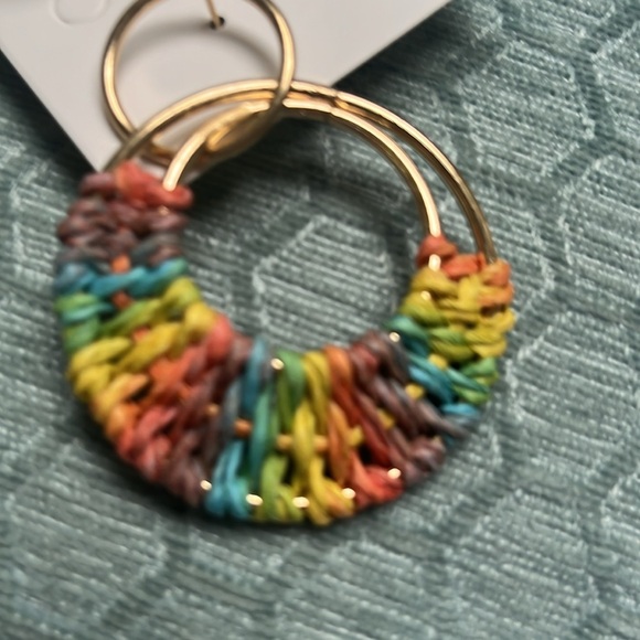 Pink Bohemian Woven Raffia Dangle Earrings - Picture 4 of 4